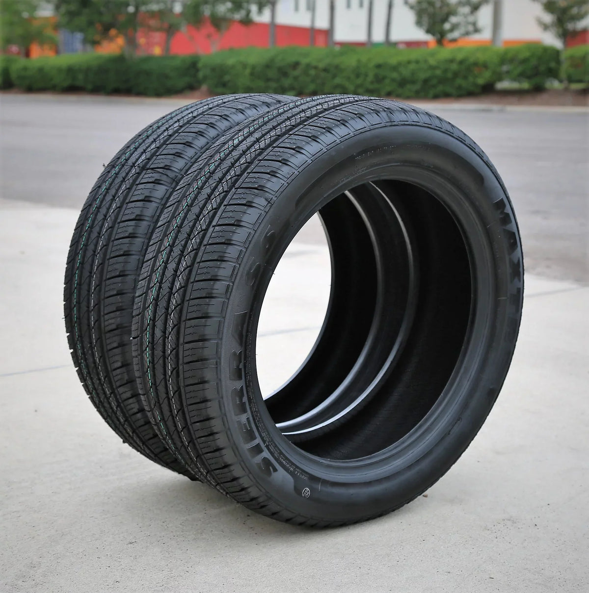 A/S 255/60R18 112H S6 All Sierra Season Tire Maxtrek