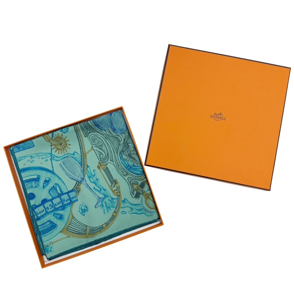 Pre-Owned (Like Kare90 New) Award Silk Hermes Blue HERMES Horsewards Gray Large Horse Scarf Ladies The Green