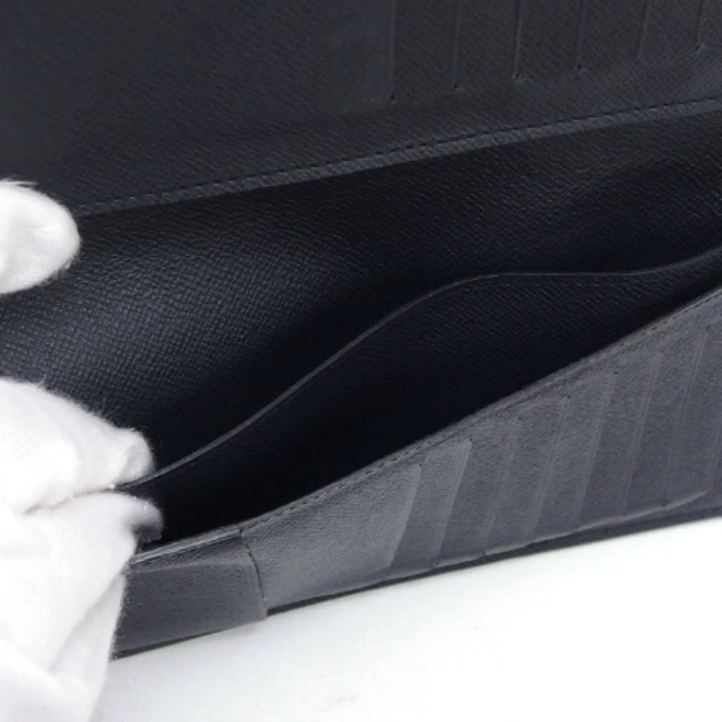 Billfold Taiga Pre-Owned Black Vuitton Long (Good) Wallet Bifold Louis