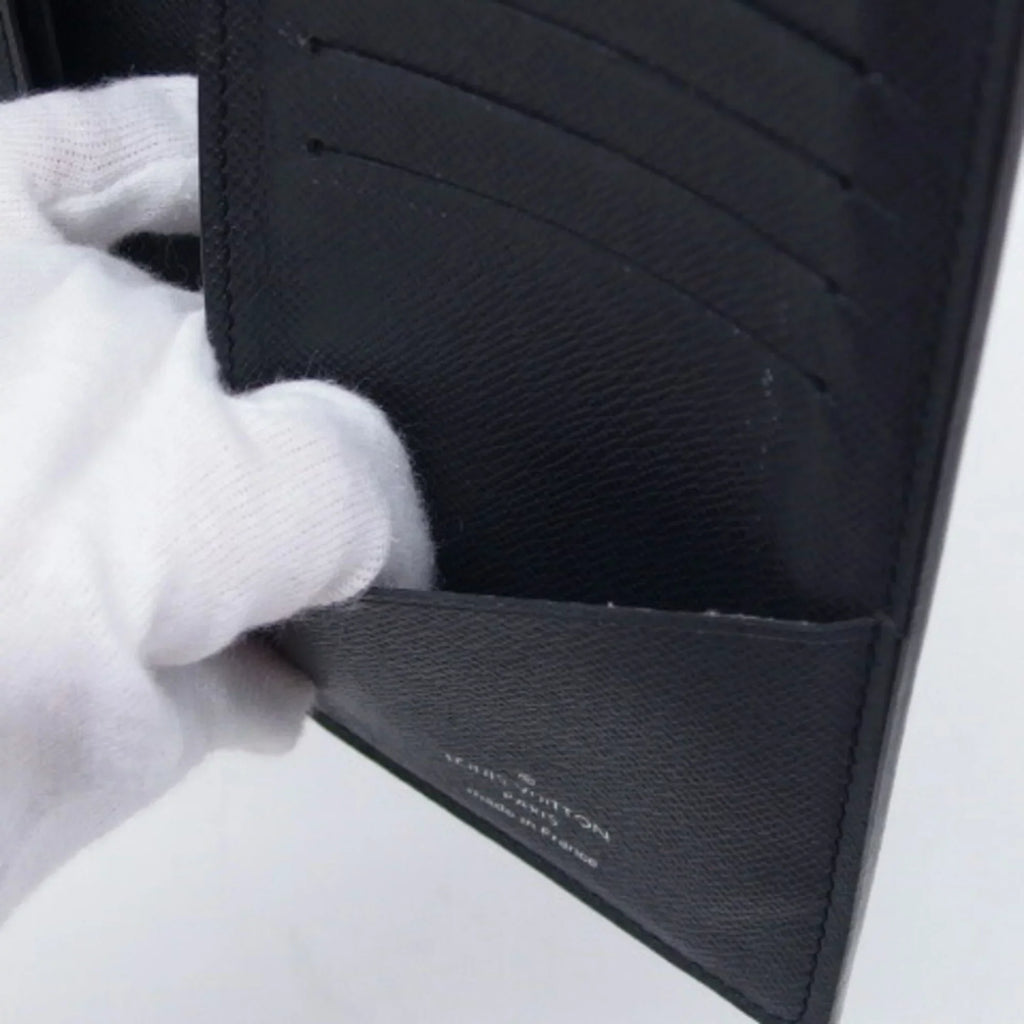 Billfold Taiga Pre-Owned Black Vuitton Long (Good) Wallet Bifold Louis