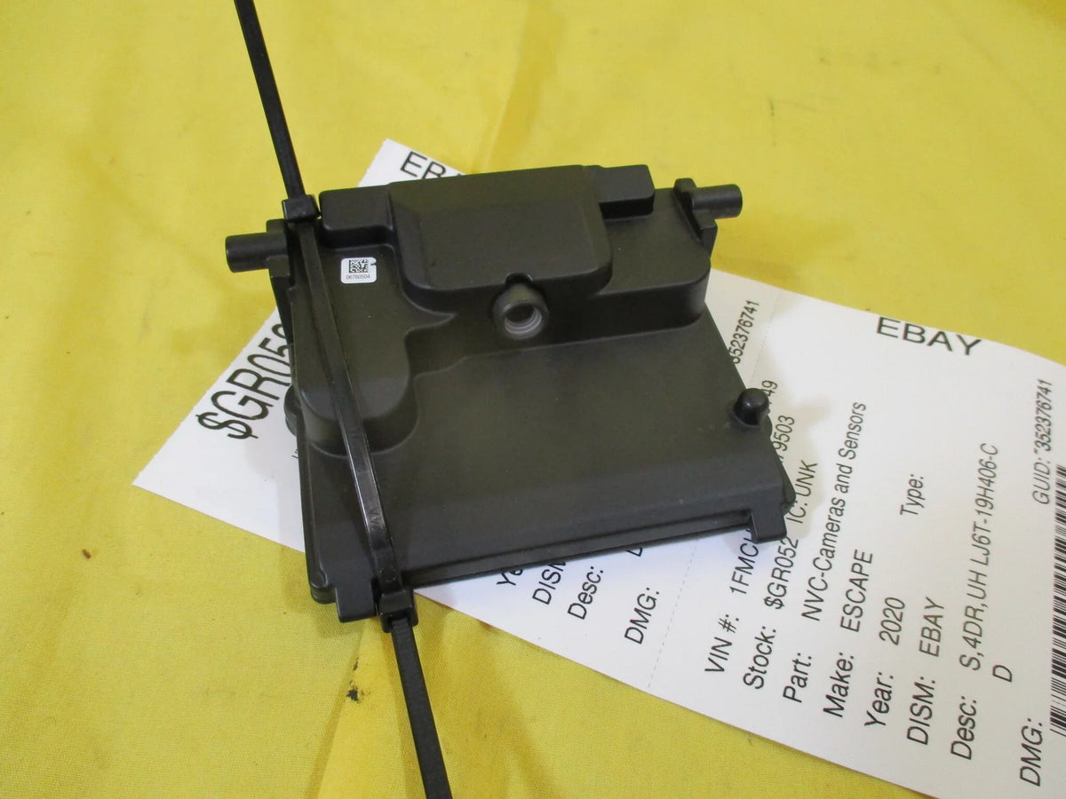 Assist (Good) Lane Windshield Escape 2020 Ford OEM Mounted Camera Pre-Owned
