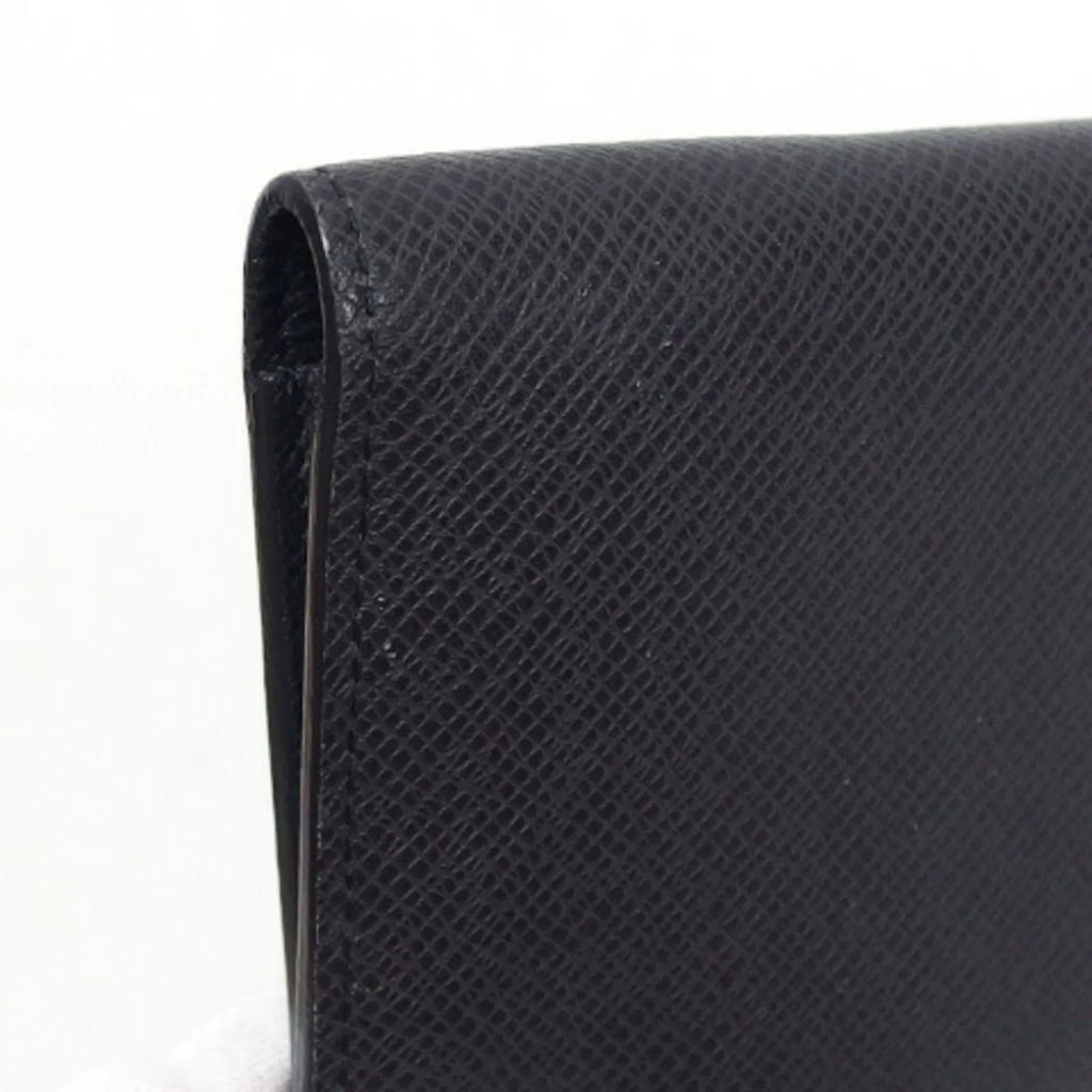 Billfold Taiga Pre-Owned Black Vuitton Long (Good) Wallet Bifold Louis