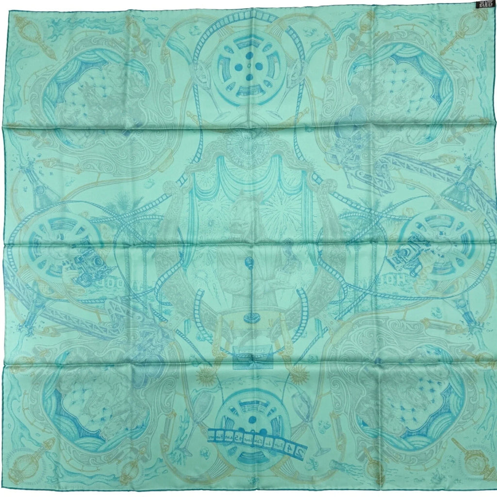 Pre-Owned (Like Kare90 New) Award Silk Hermes Blue HERMES Horsewards Gray Large Horse Scarf Ladies The Green