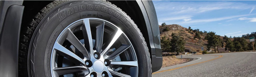 121/118R Tire E HD Bridgestone LT265/70R17 M700 Truck Duravis Light All Terrain
