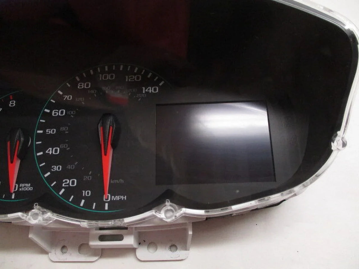 Trax Cluster MPH OEM Speedo 2017 Pre-Owned Chevrolet LKQ Speedometer 82K (Good)