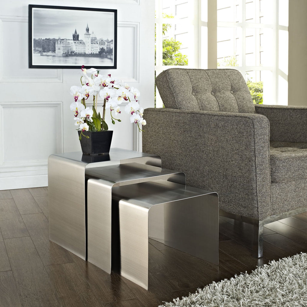 Table Nesting in Modway Silver Rush