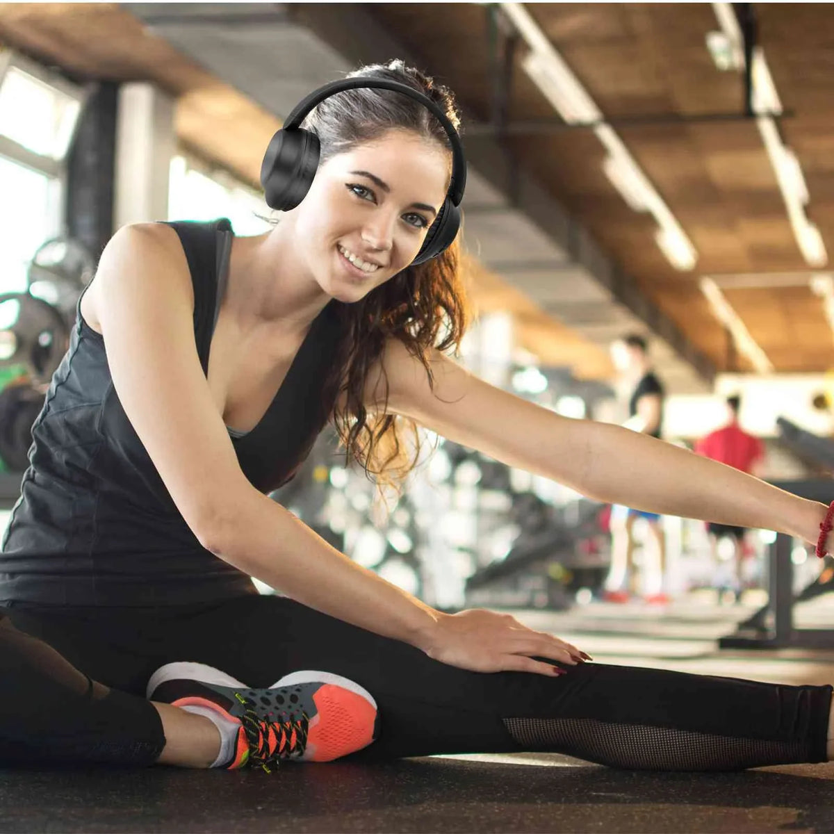 HD - Standby, Bluetooth Note C65/Redmi Xiaomi 5G/Redmi Travel Playtime, Wireless & Pro SE/Poco 5G, 12 for Poco 200H Workout -Black UrbanX Over-Ear Headphones 12R Mic Pad with M6 - 20H A32 Sound