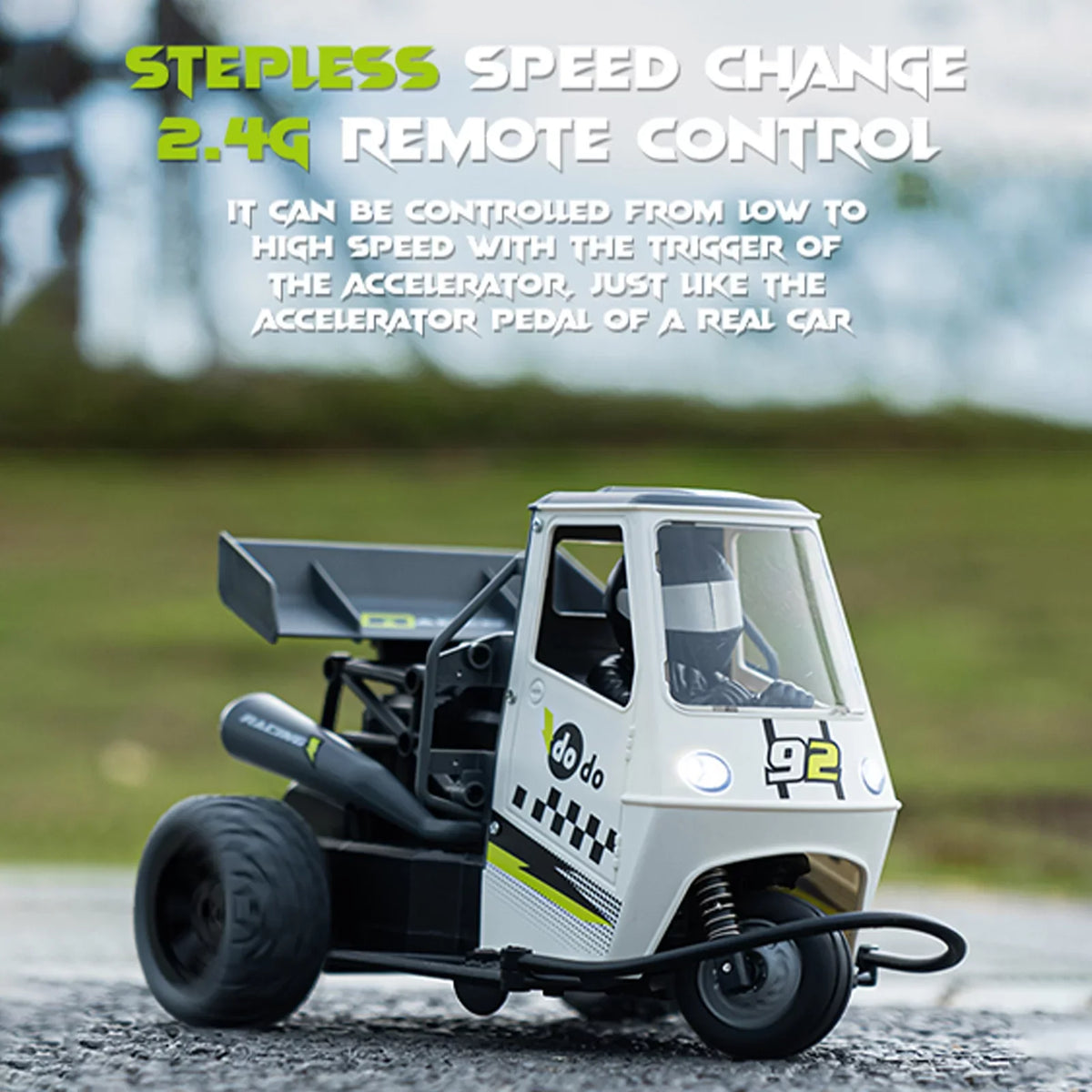 Racing Toy, for High Speed Spray Light with Motorcycle Function, design Pinnaco Control Action Thrilling Remote
