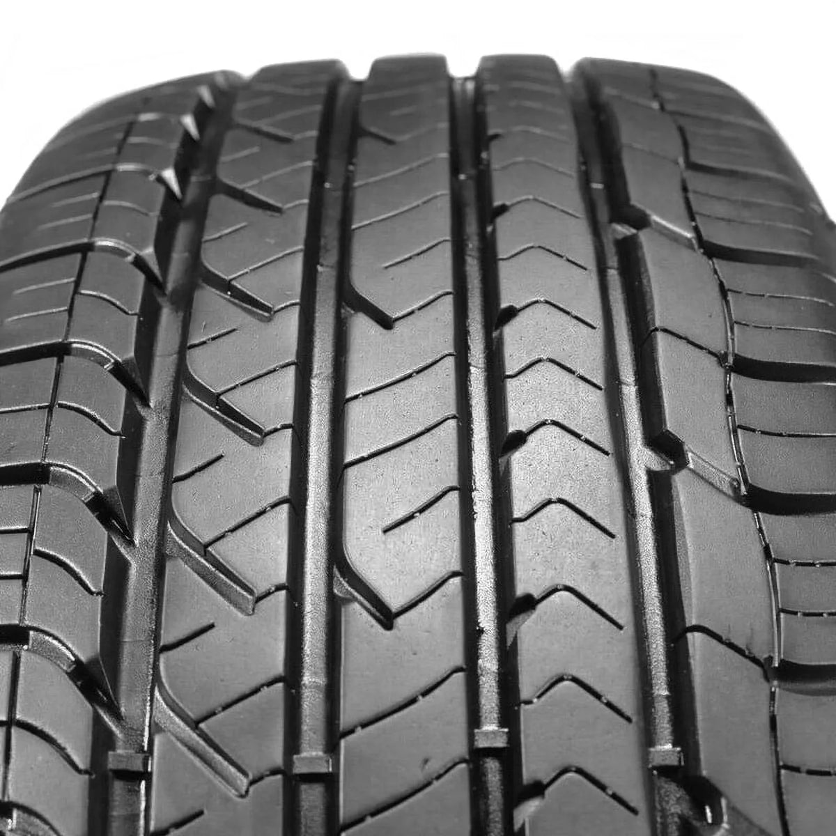 Passenger 99H Sport Goodyear Eagle Tire All-Season 235/50R19