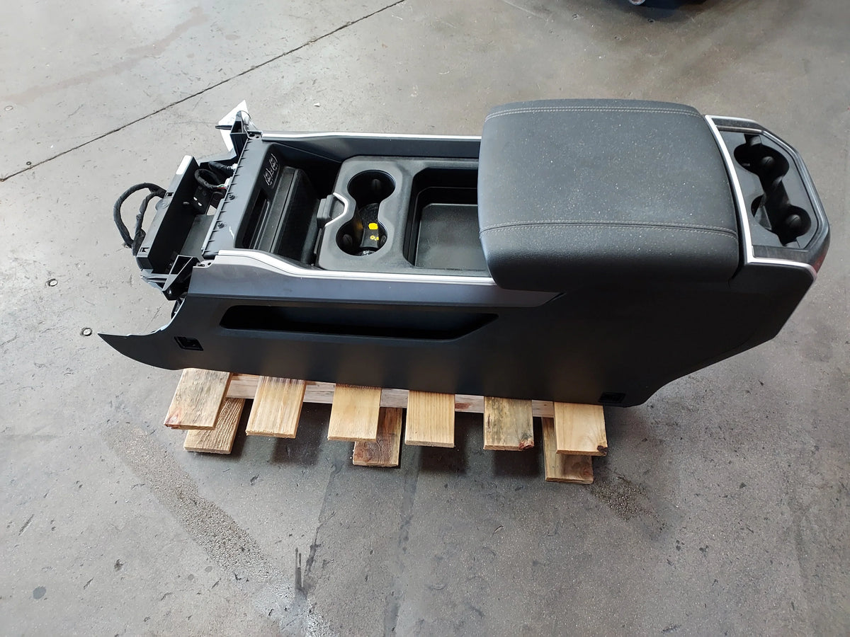 Center Ram Floor Console 1500 Dodge OEM 2019-2022 (Good) LKQ Pre-Owned