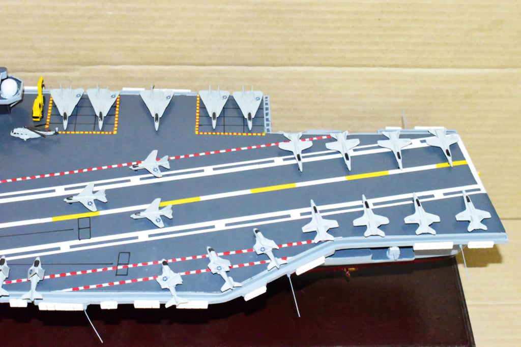 Aircraft CV-60 Model,Navy,Scale Model,Mahogany,Forrestal Class Saratoga USS Carrier