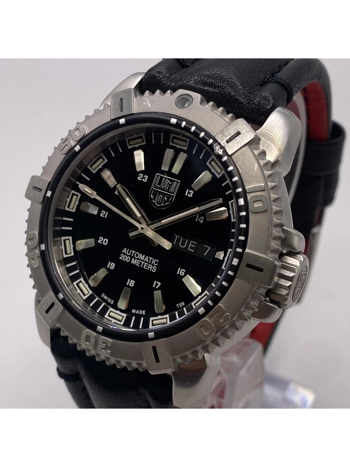 45mm (Good) Mariner Mens Modern Watch XS.6501.NV Pre-owned Luminox Steel