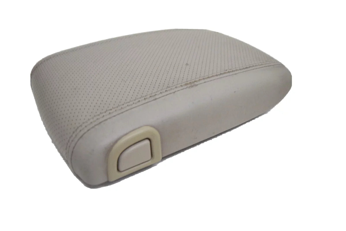 Light Escalade Lid 03 Cadillac Center Gray Console 04 06 05