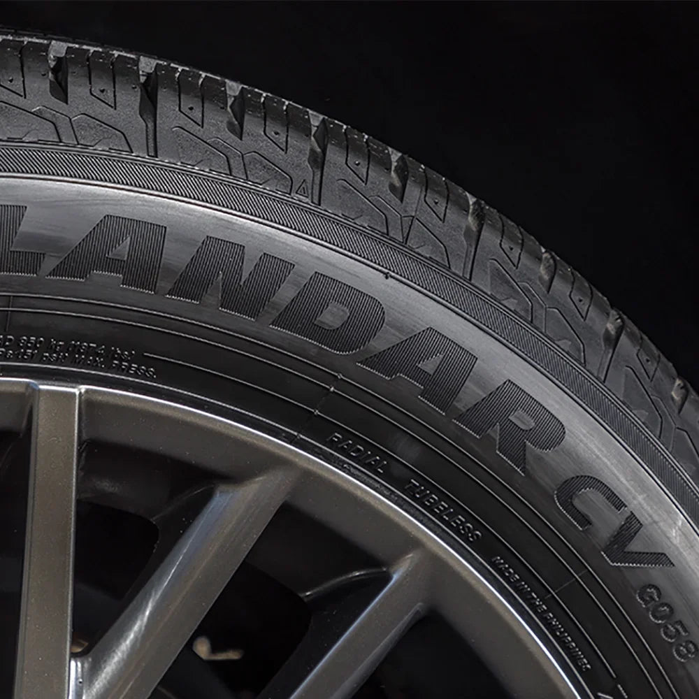 All G058 BW Tire 235/60R18XL CV Geolandar Yokohama 107V Season