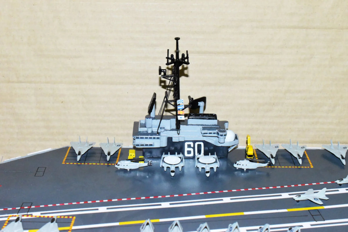 Aircraft CV-60 Model,Navy,Scale Model,Mahogany,Forrestal Class Saratoga USS Carrier
