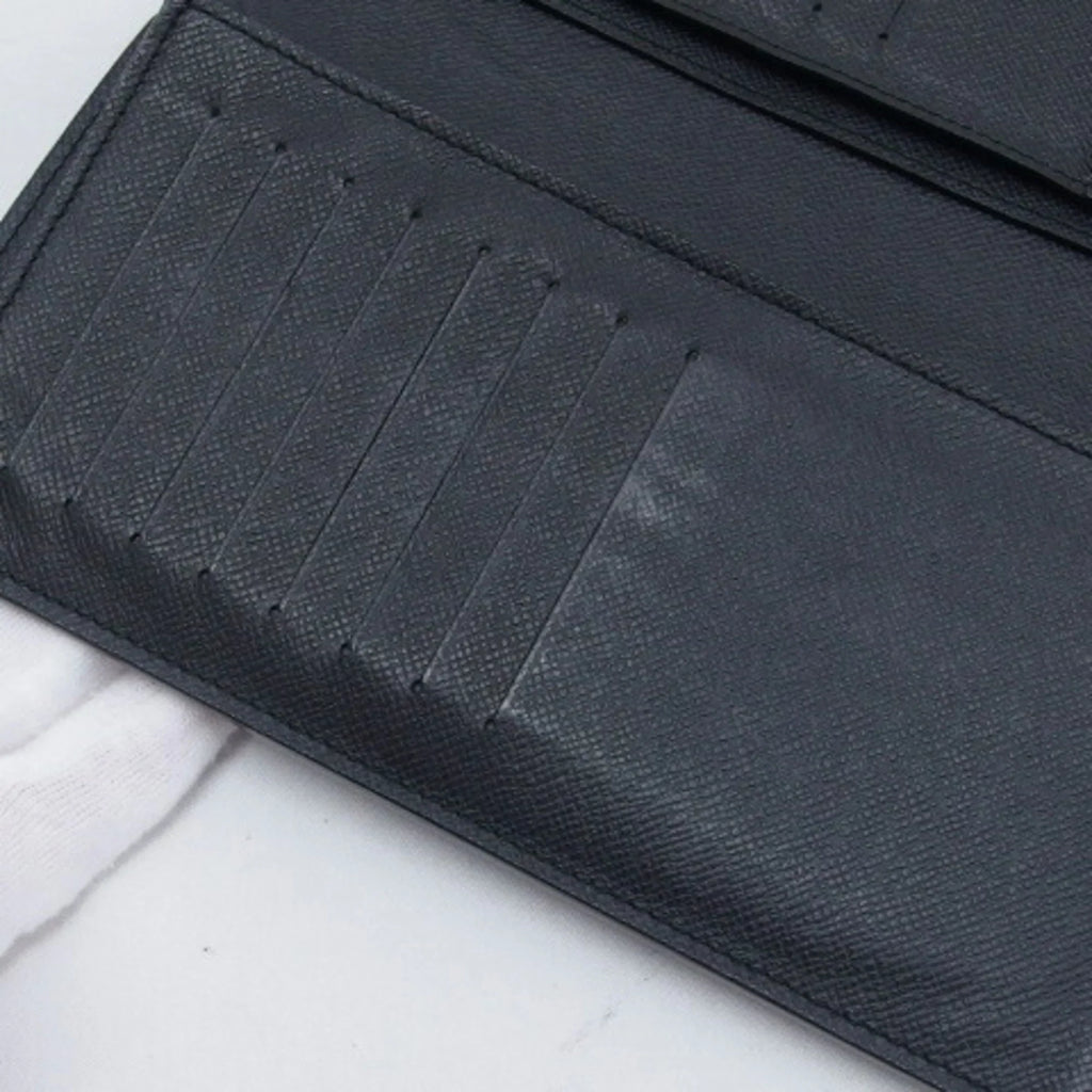 Billfold Taiga Pre-Owned Black Vuitton Long (Good) Wallet Bifold Louis